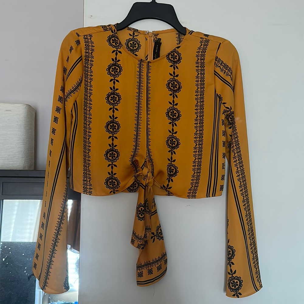 House of Harlow top